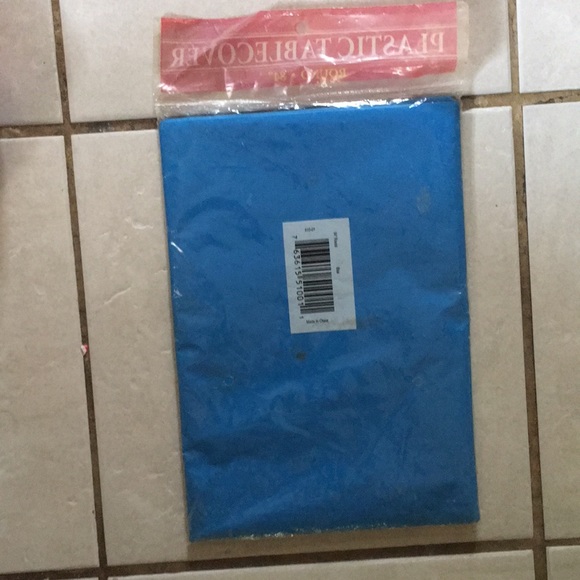 ROUND TABLE CLOTH - Picture 4 of 6